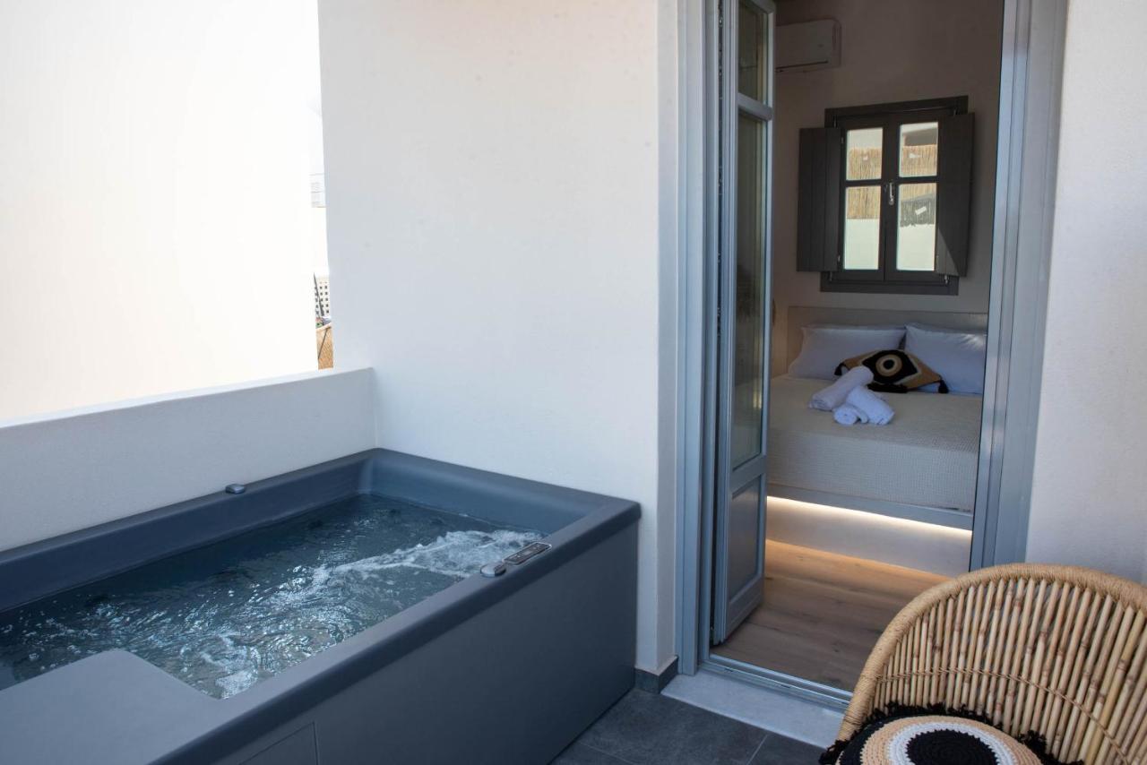 Aidani Luxurious Rooms Vothon Exterior photo