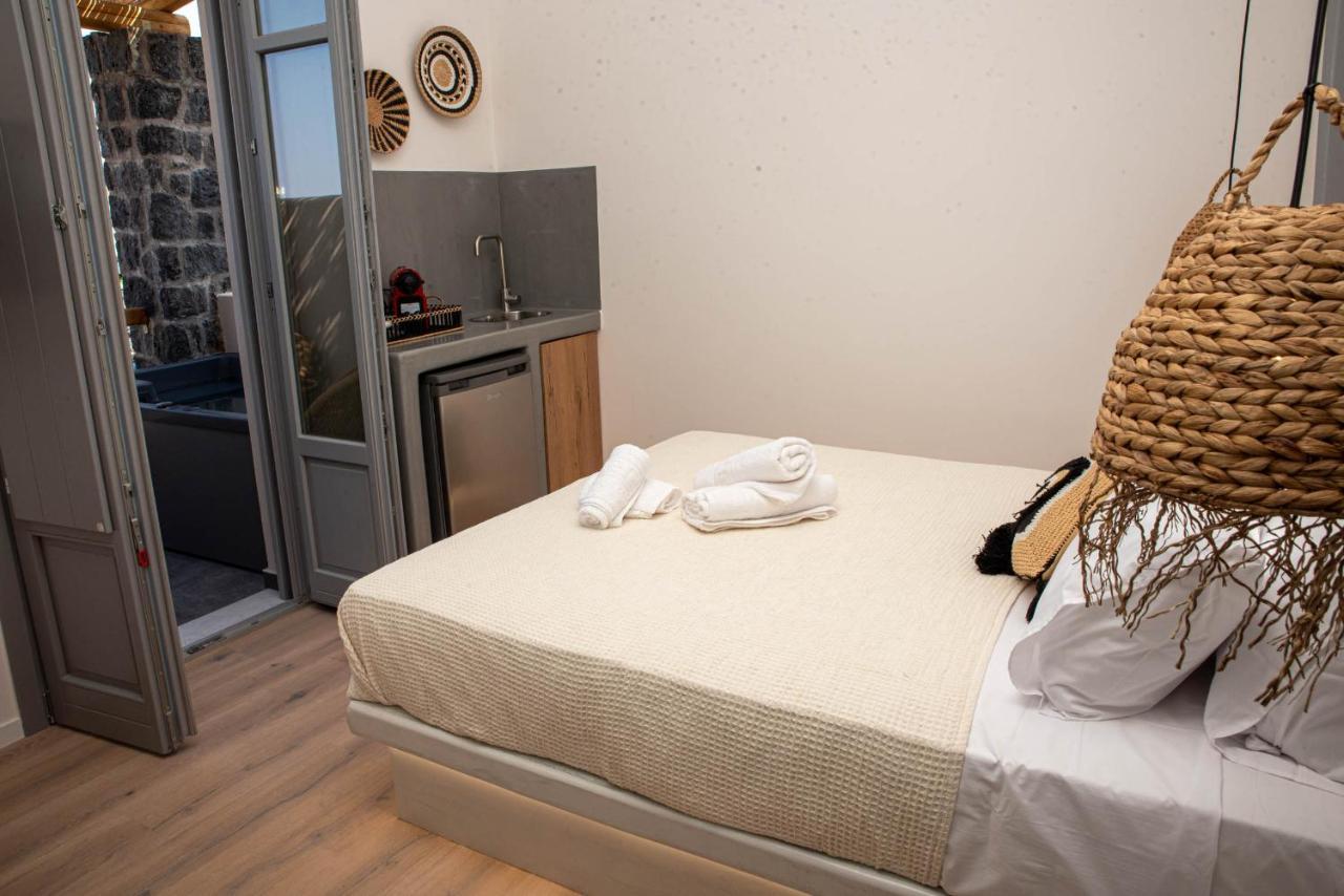 Aidani Luxurious Rooms Vothon Exterior photo